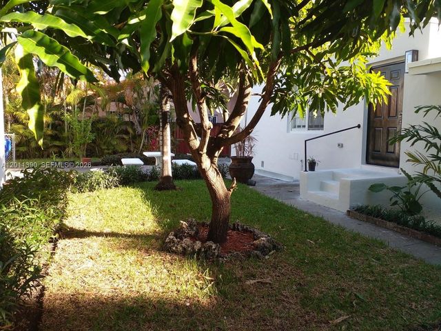 1023 SW 12th Ct B, Miami, FL 33135