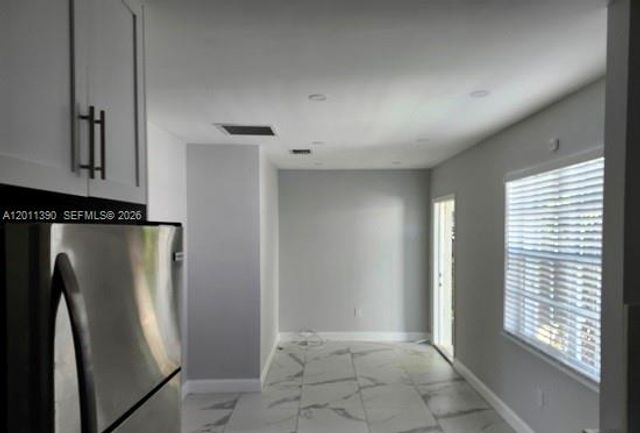 1023 SW 12th Ct B, Miami, FL 33135