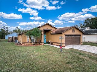 216 Northwood Road, Sebring, FL 33870