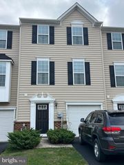 1126 SAGEVIEW DR, Pottstown, PA 19464