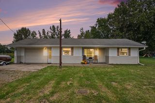 2375 W US Highway 12, Niles, MI 49120