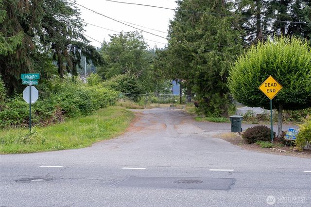 3805 Consolidation Avenue, Bellingham, WA 98229