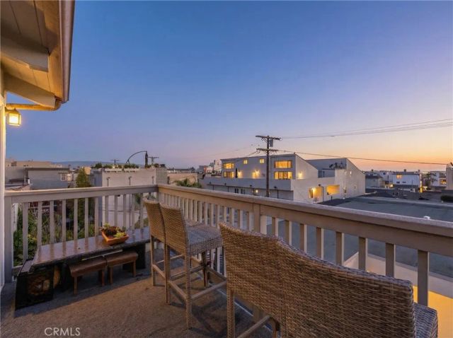 331 Manhattan, Hermosa Beach, CA 90254