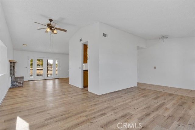 18037 Mondamon, Apple Valley, CA 92307