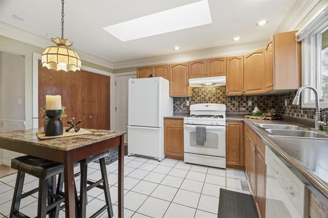 N3536 MAPLE HILL ROAD, Marion, WI 54950