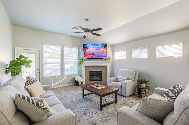 2019 Knoll Oak Lane, Richmond, TX 77469