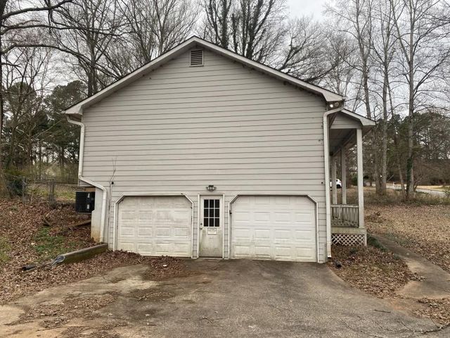 2509 New Mill Court, Acworth, GA 30102