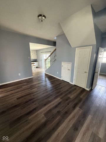 7912 N Depot Street, Clifford, IN 47226