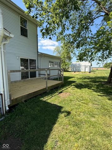 7912 N Depot Street, Clifford, IN 47226