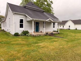 7912 N Depot Street, Clifford, IN 47226