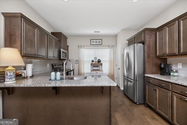 207 Golden Rod Trail, Perry, GA 31069