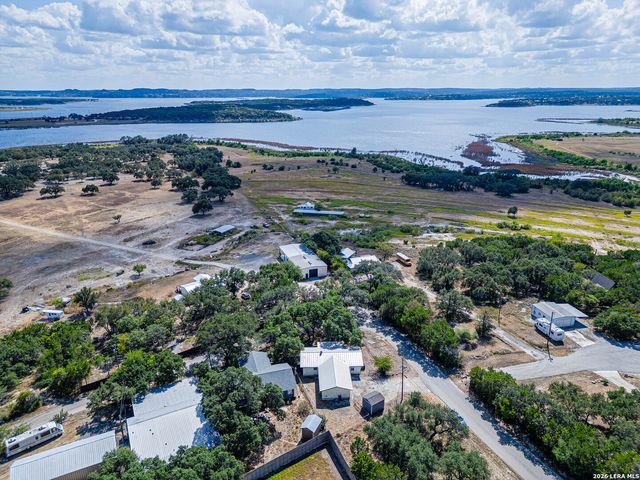 751 SCENIC TERRACE DR, Canyon Lake, TX 78133