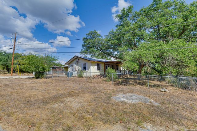 751 SCENIC TERRACE DR, Canyon Lake, TX 78133