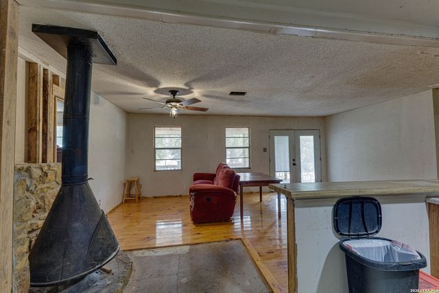 751 SCENIC TERRACE DR, Canyon Lake, TX 78133