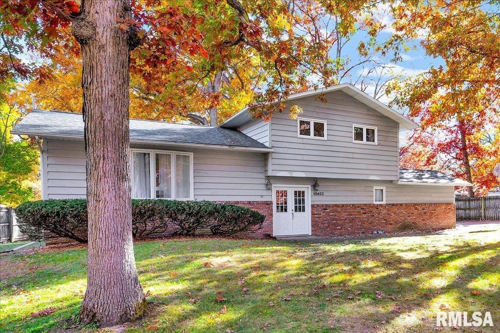10422 N NORTH FOREST Trail, Peoria, IL 61615