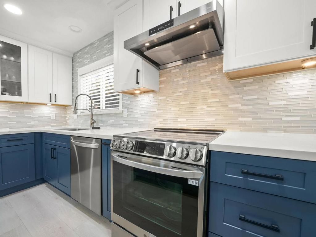 Image 15 of property listing at 14 Via Campina, San Jose, CA 95139