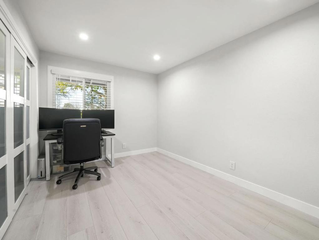 Image 23 of property listing at 14 Via Campina, San Jose, CA 95139