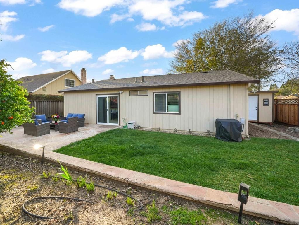 Image 26 of property listing at 14 Via Campina, San Jose, CA 95139