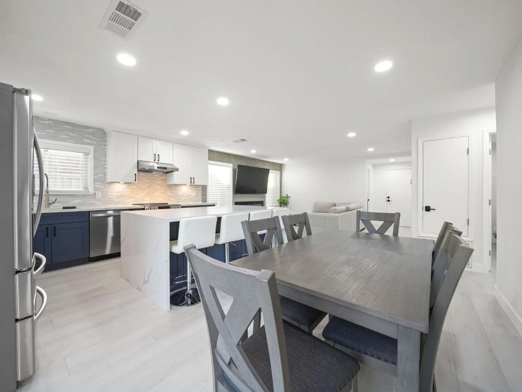 Image 9 of property listing at 14 Via Campina, San Jose, CA 95139