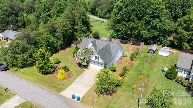 1621 Herbie Circle, Newton, NC 28658