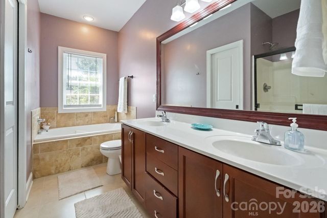 1621 Herbie Circle, Newton, NC 28658