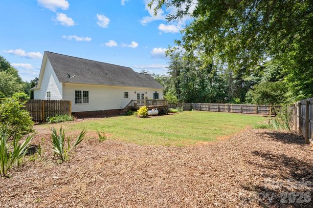 1621 Herbie Circle, Newton, NC 28658