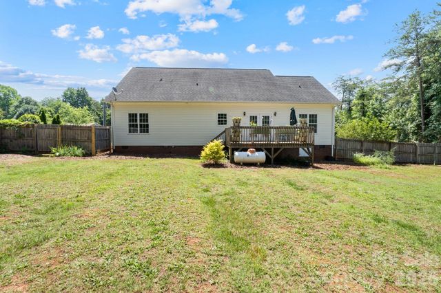 1621 Herbie Circle, Newton, NC 28658