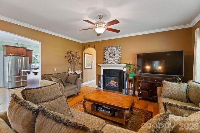 1621 Herbie Circle, Newton, NC 28658