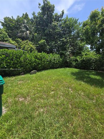 1170 NE 111th Street 1170, Miami, FL 33161