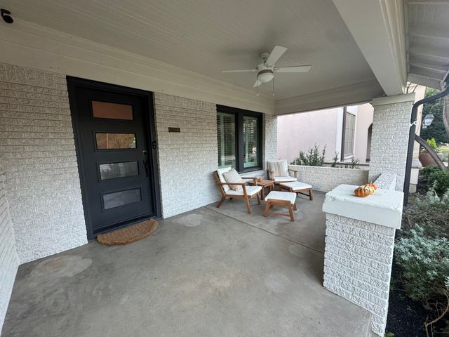 4057 W 7th Street, Fort Worth, TX 76107