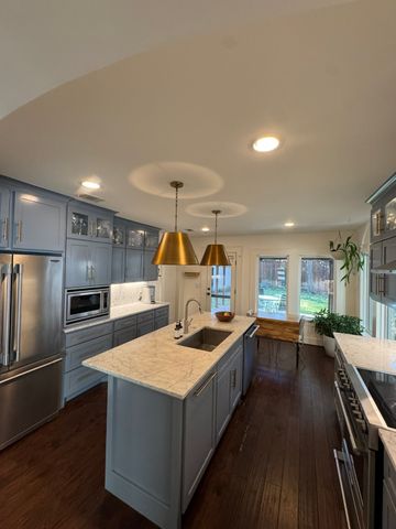 4057 W 7th Street, Fort Worth, TX 76107