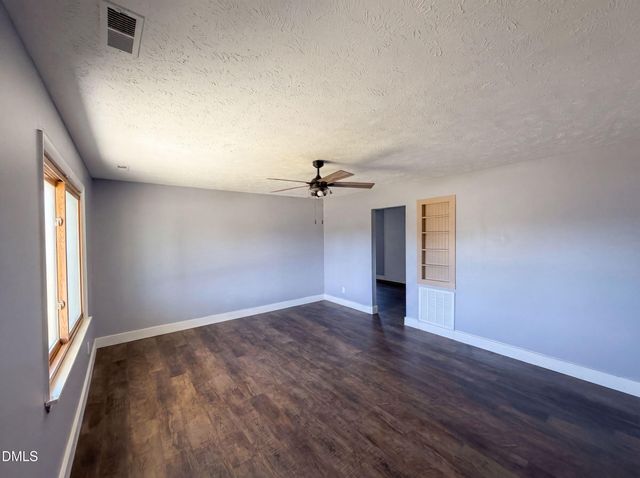 1512 Dovetail Drive, Fayetteville, NC 28314