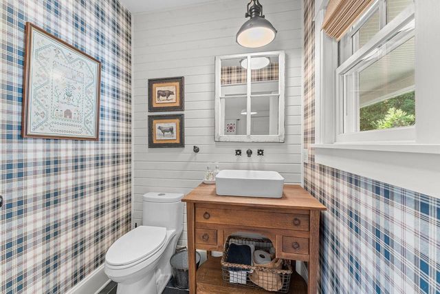 E1475 Owens Drive, La Valle, WI 53941