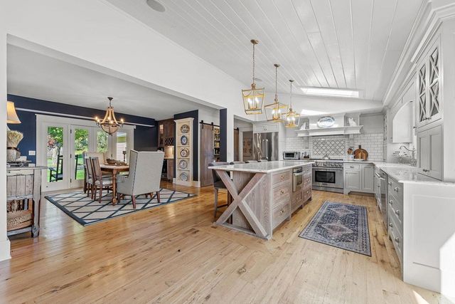 E1475 Owens Drive, La Valle, WI 53941