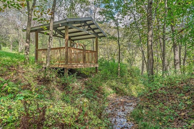 E1475 Owens Drive, La Valle, WI 53941