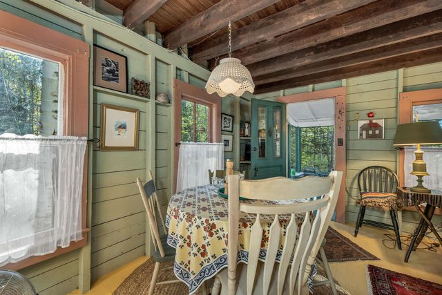 6 Twin Cottage Lane, Ossipee, NH 03814