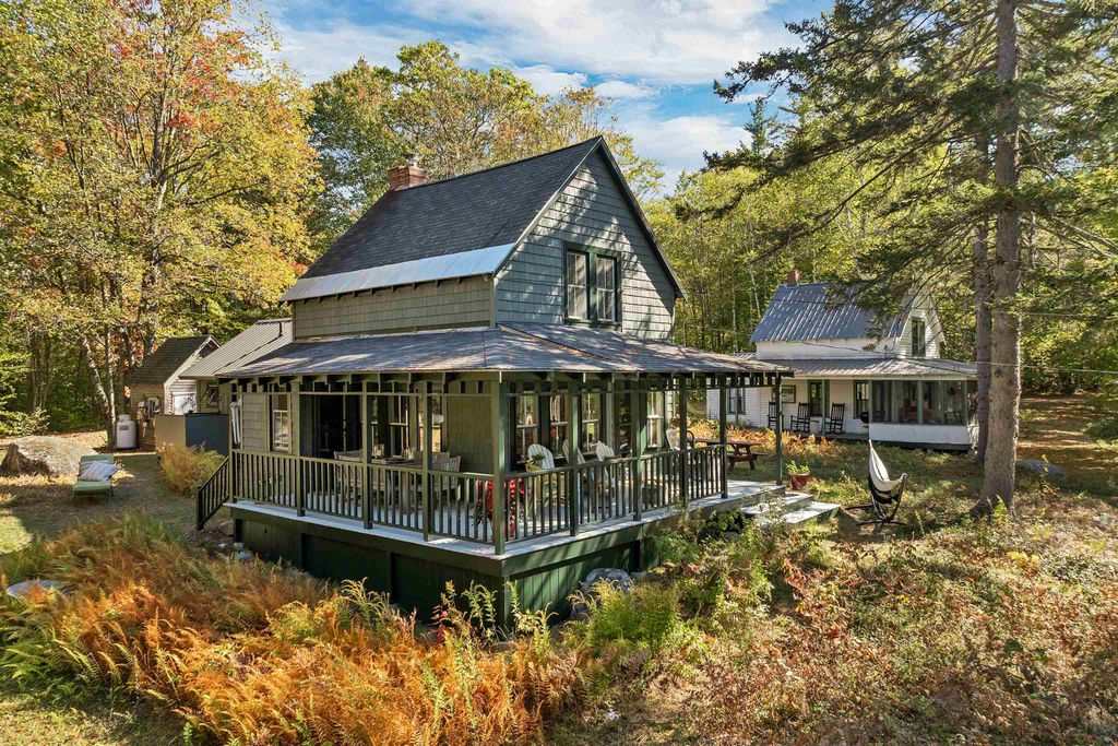 6 Twin Cottage Lane, Ossipee, NH 03814