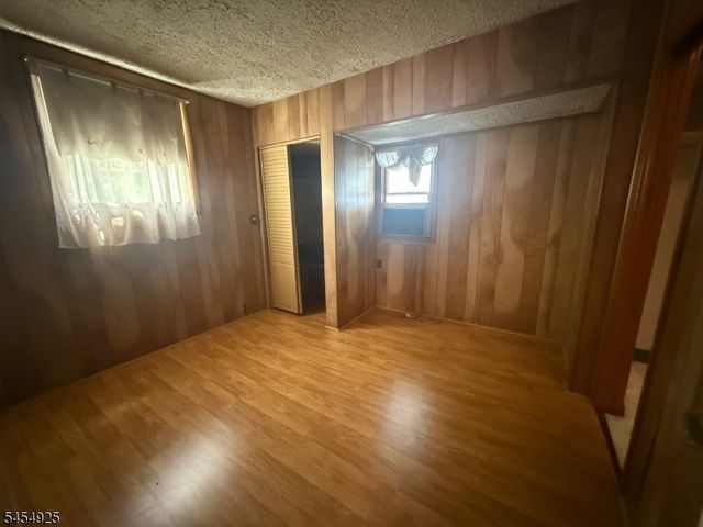423 Fulton St, Elizabeth City, NJ 07206