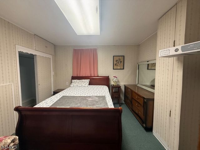 423 Fulton St, Elizabeth City, NJ 07206