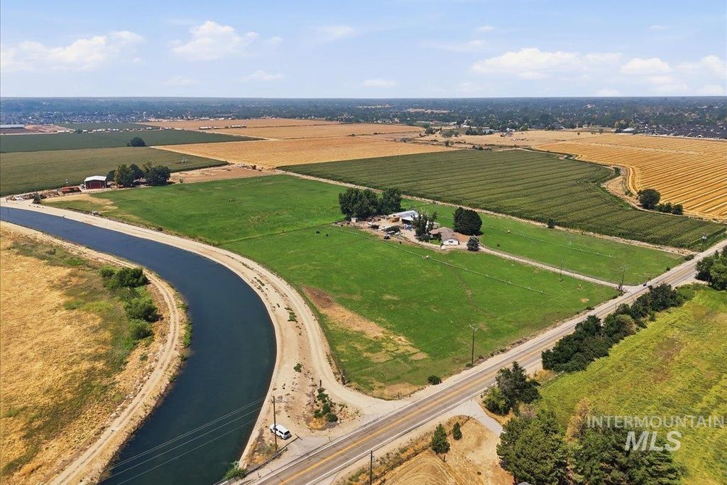 7873 S Cole Rd, Boise, ID 83709 photo 4