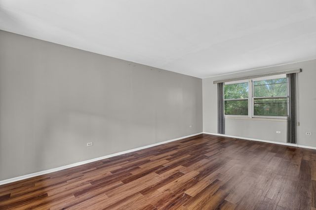 815 Blackhawk Drive, University Park, IL 60484