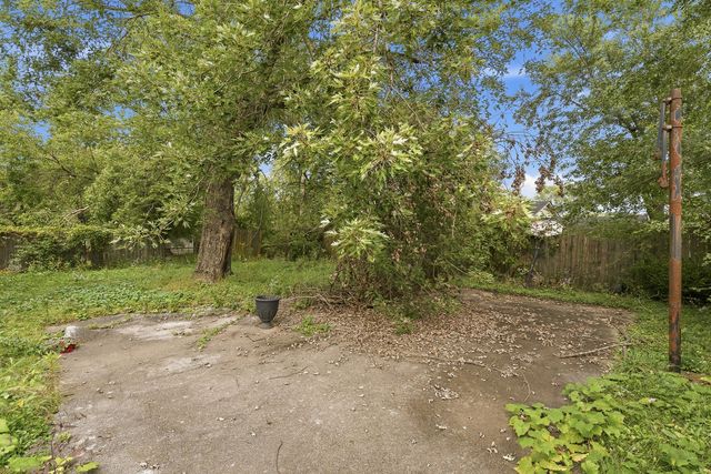 815 Blackhawk Drive, University Park, IL 60484
