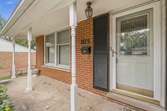 815 Blackhawk Drive, University Park, IL 60484