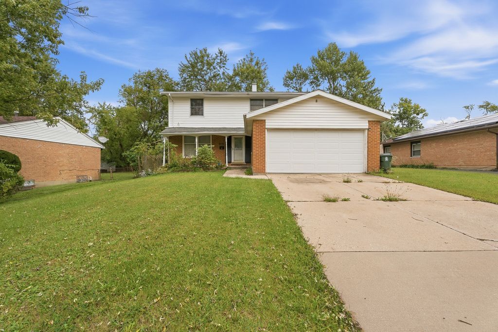 815 Blackhawk Drive, University Park, IL 60484