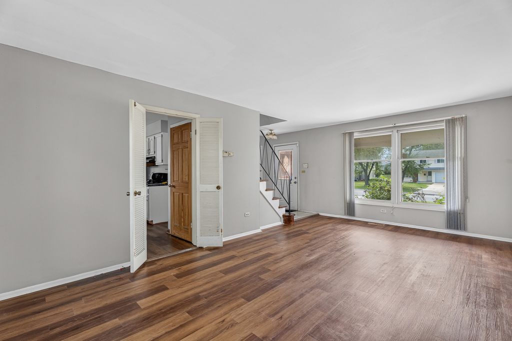 815 Blackhawk Drive, University Park, IL 60484 — photo 3
