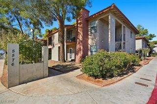 5576 West Rochelle Avenue 6A, Las Vegas, NV 89103