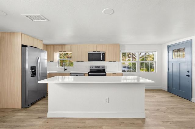 6709 S FAUL STREET, Tampa, FL 33616