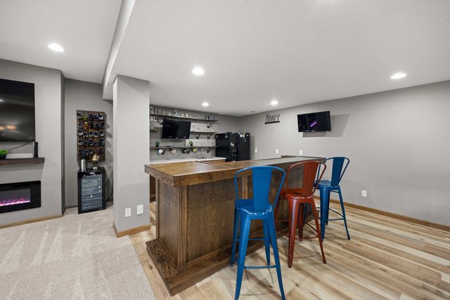 200 NW 8th Street, Earlham, IA 50265