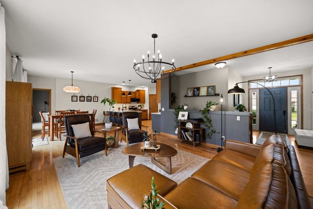 200 NW 8th Street, Earlham, IA 50265