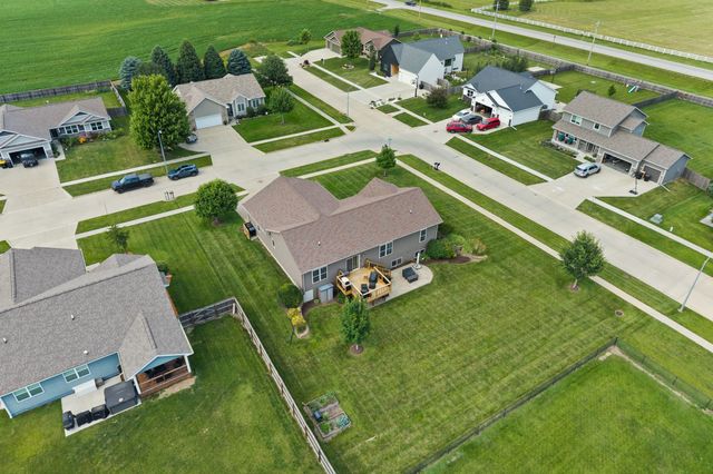 200 NW 8th Street, Earlham, IA 50265